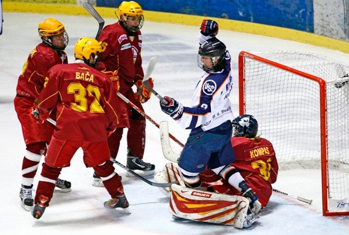 Dorastenci porazili po dobrom výkone Trenčín hladko 6:1